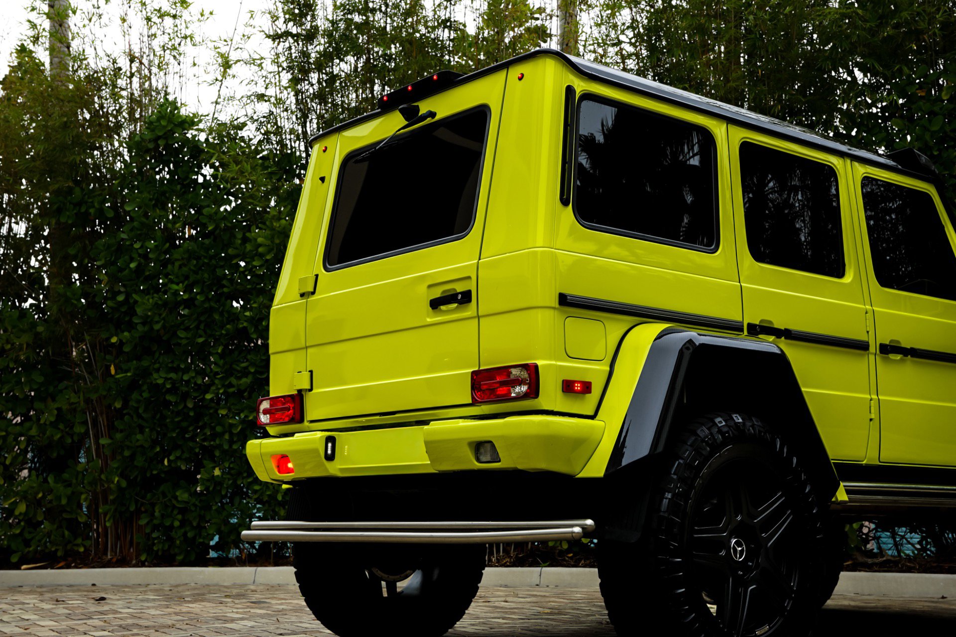Used 2017 Mercedes-Benz G 550 Squared image 5