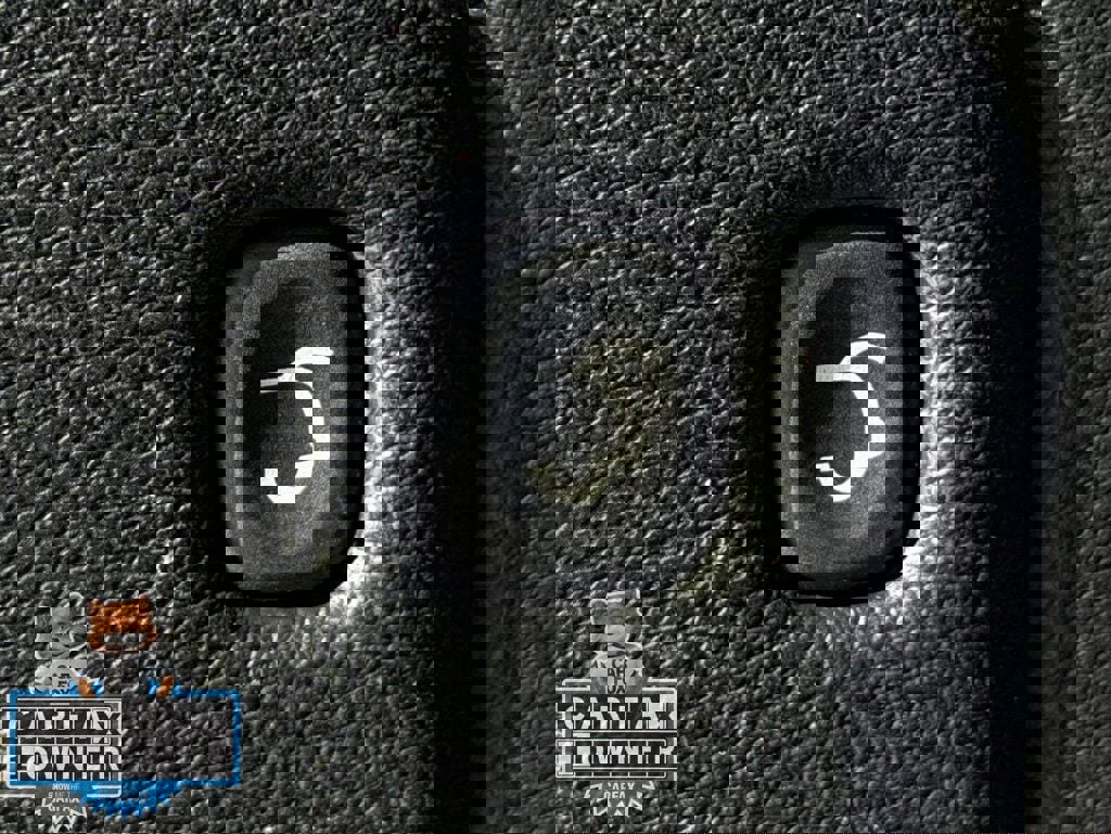 Used 2022 Jeep Grand Cherokee Laredo X image 29