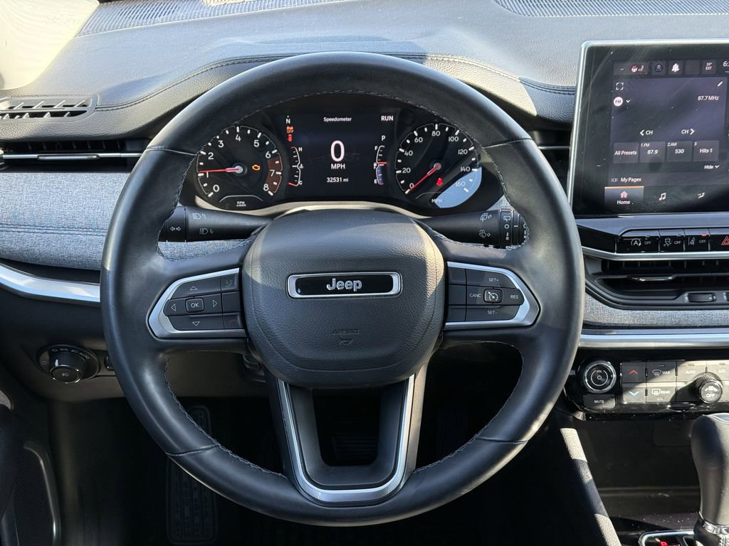 Used 2022 Jeep Compass Latitude w/ Convenience Group AWD/4WD image 27