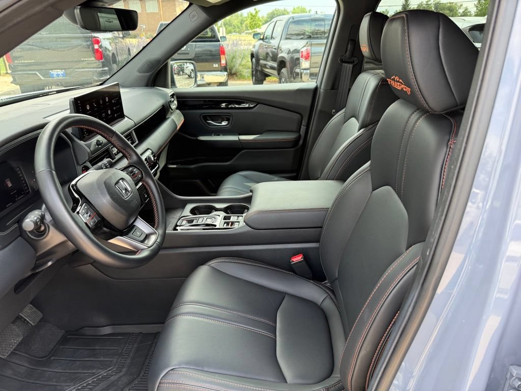 Certified 2026 Honda Pilot TrailSport image 14