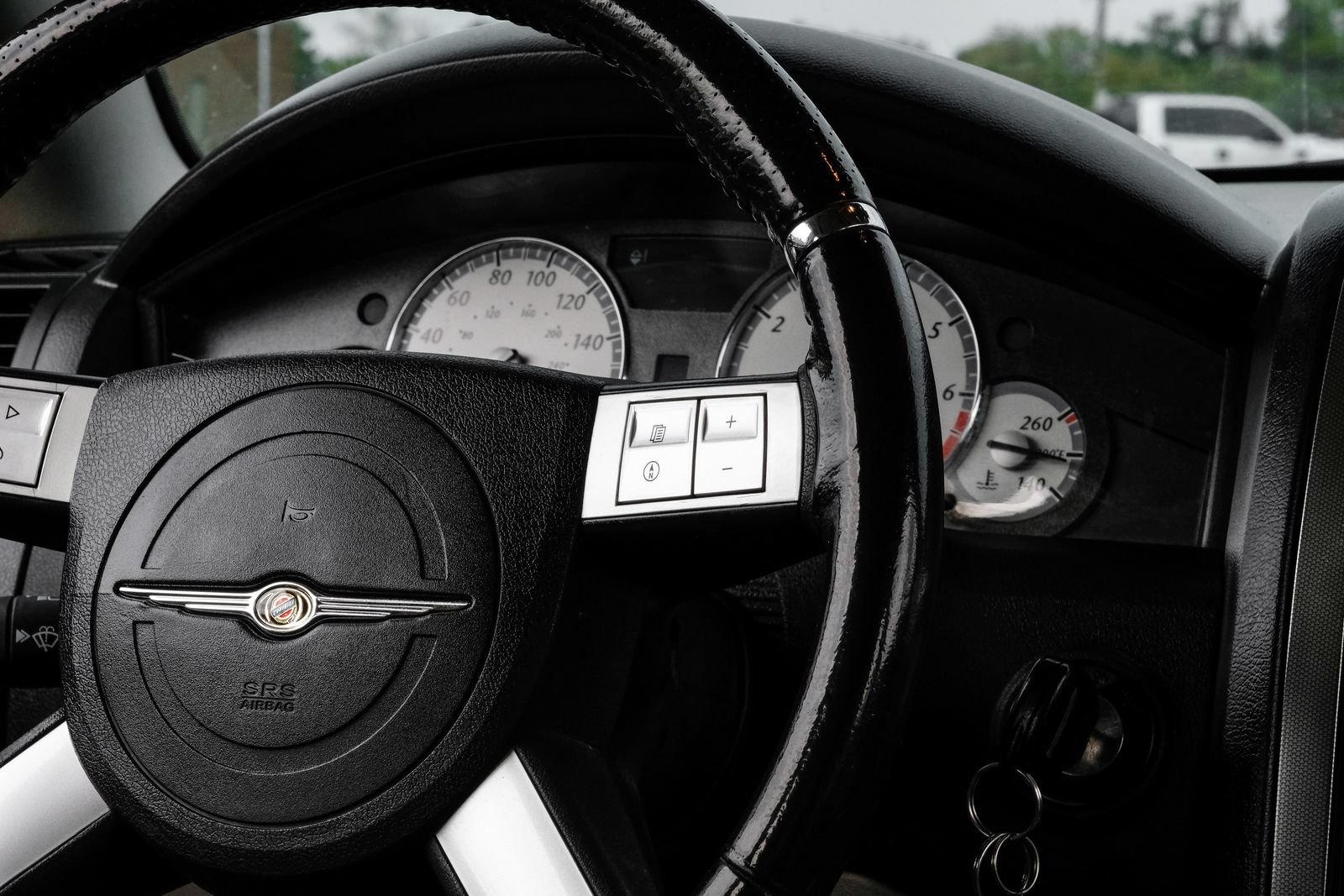 Used 2006 Chrysler 300 SRT8 w/ SRT Option Group II RWD image 16