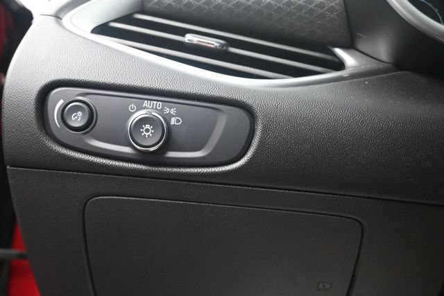 Used 2024 Chevrolet Malibu LT FWD image 11