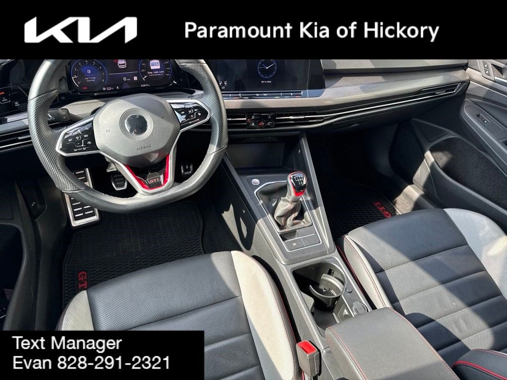 Used 2022 Volkswagen GTI SE FWD image 16