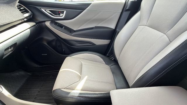 Used 2022 Subaru Forester Limited w/ Popular Package #2 image 24