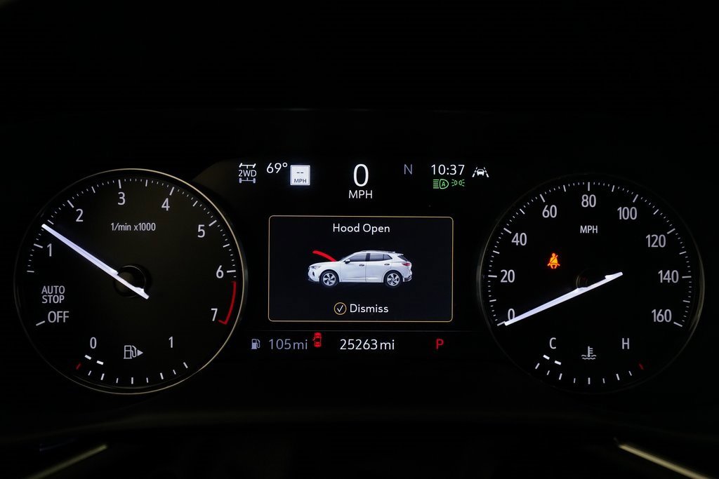 Used 2023 Buick Envision Avenir image 2