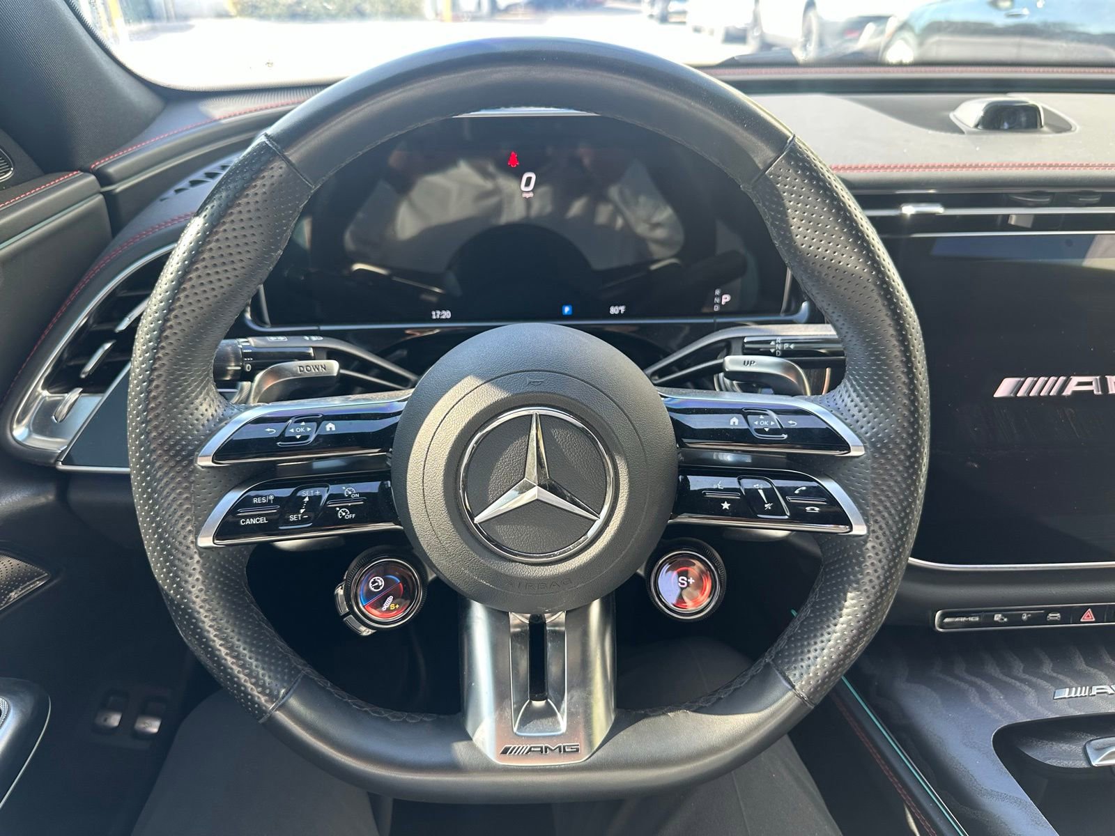Used 2025 Mercedes-Benz E 53 AMG e 4MATIC Sedan image 3