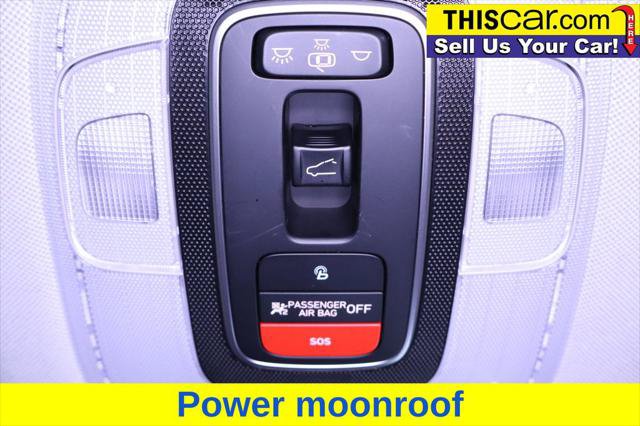 Used 2022 Hyundai Elantra Limited FWD image 23