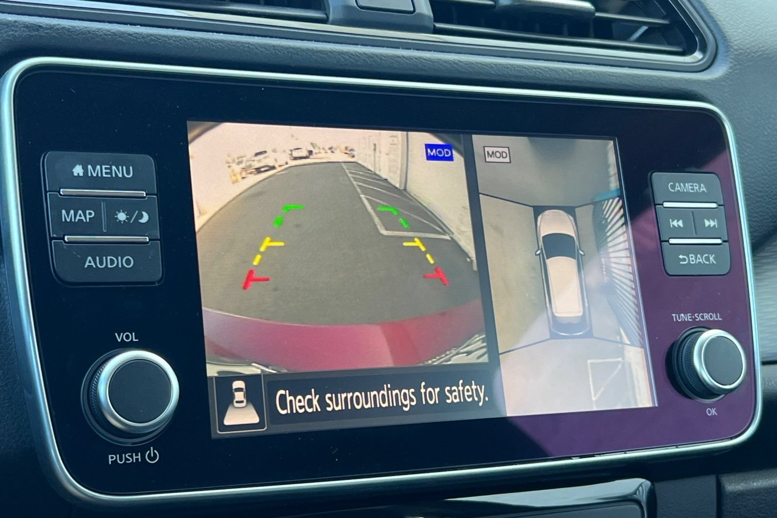 Certified 2024 Nissan Leaf SV Plus FWD image 23