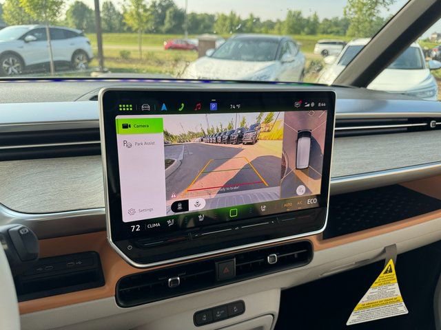 New 2025 Volkswagen ID. Buzz 1st Edition image 32