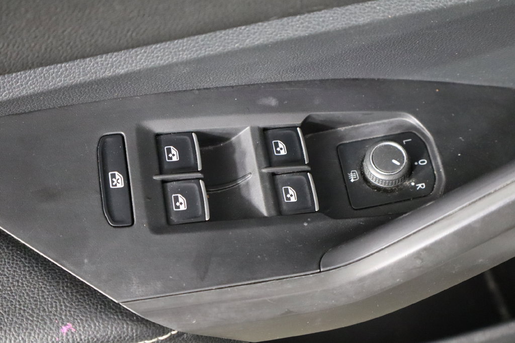 Used 2024 Volkswagen Jetta Sport FWD image 19