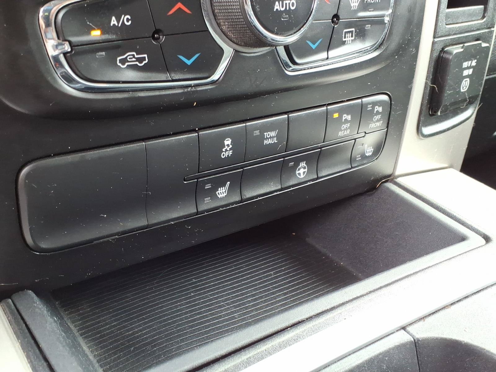 Used 2016 RAM 1500 Outdoorsman AWD/4WD image 19