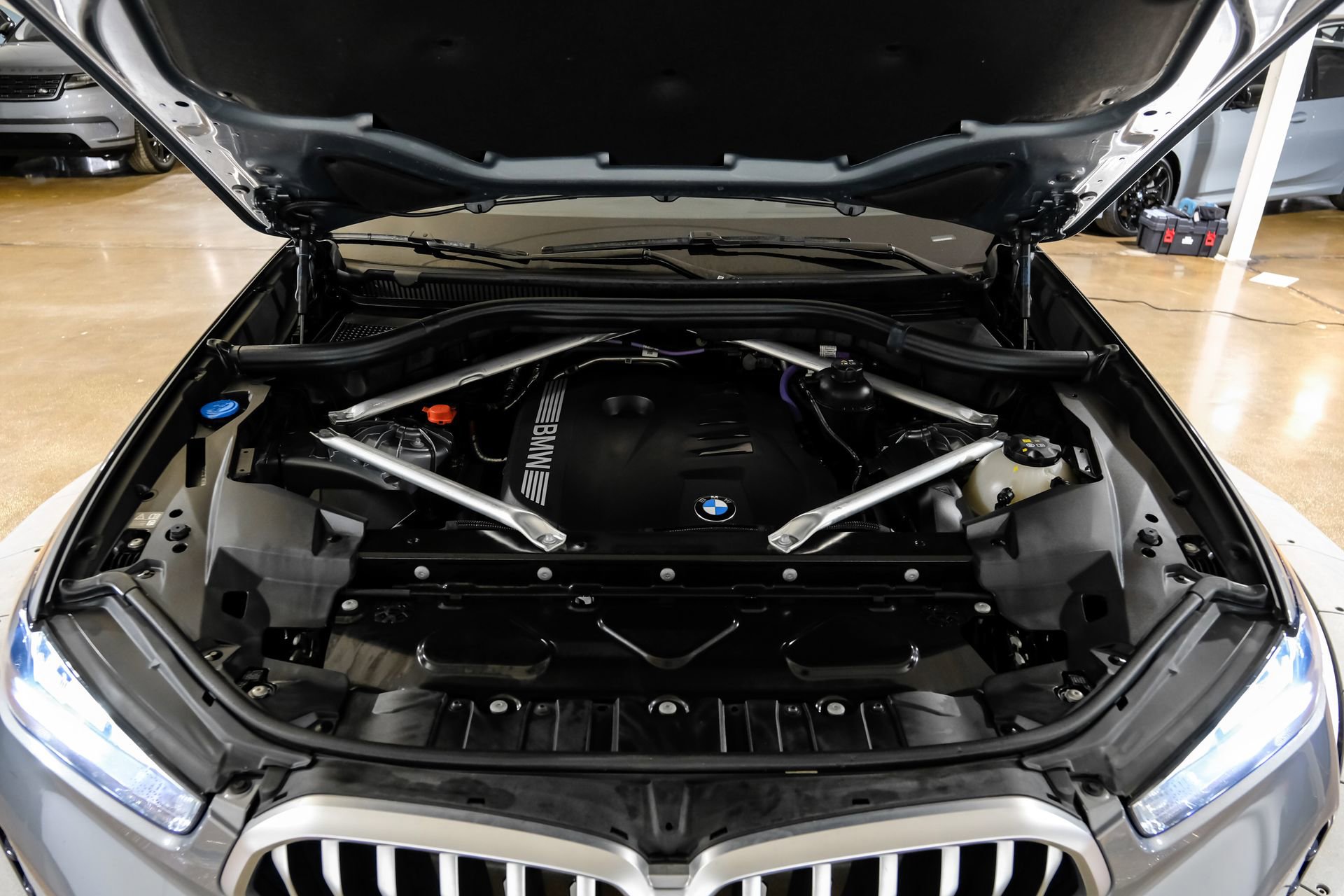 Used 2025 BMW X6 xDrive40i AWD/4WD image 63