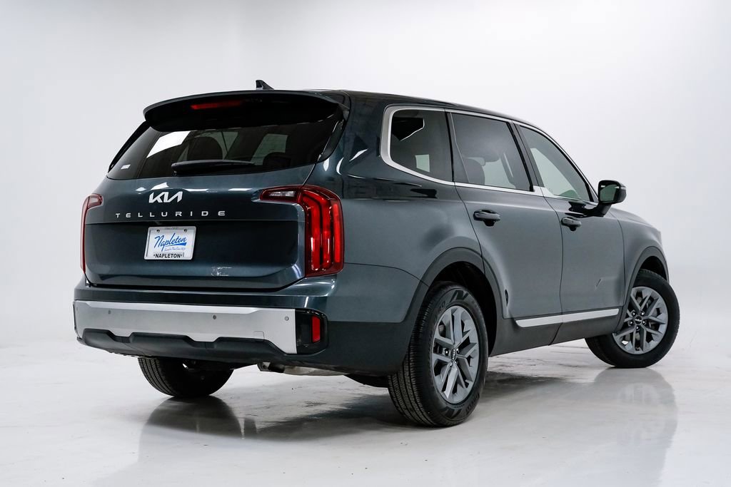Certified 2023 Kia Telluride LX image 32