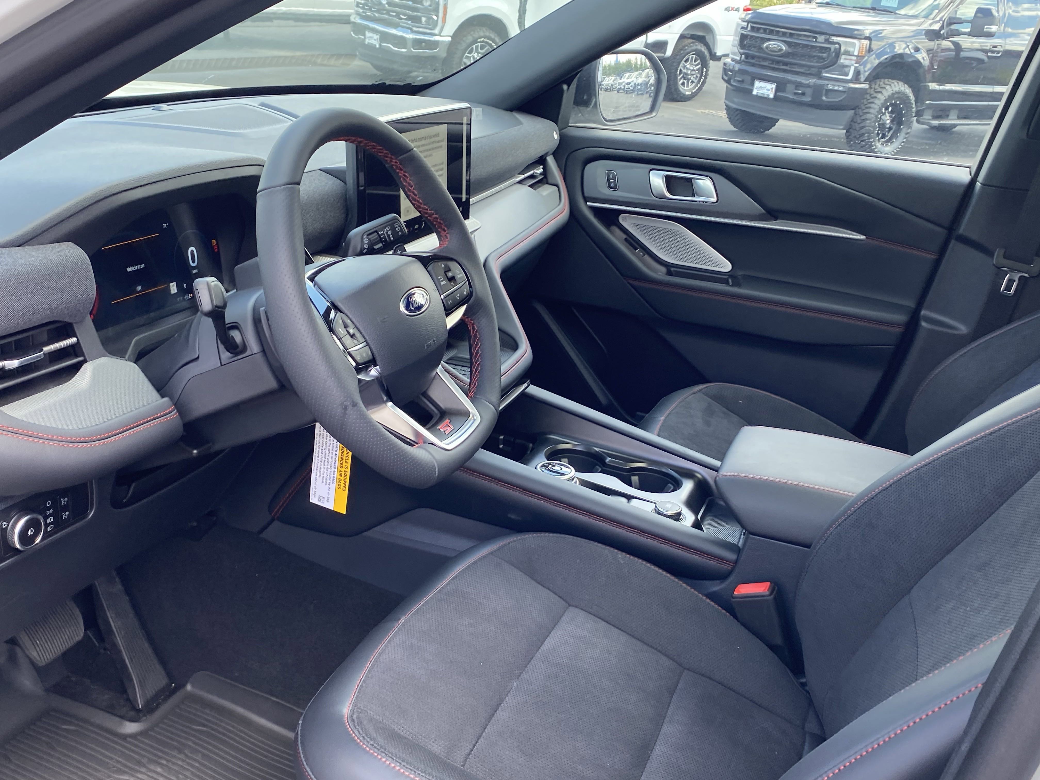 New 2025 Ford Explorer ST w/ Sun And Sound Package image 7
