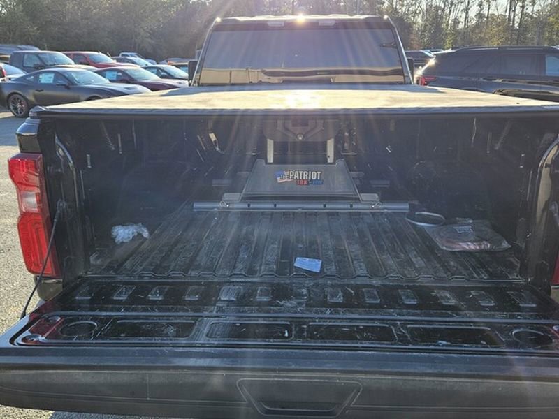 Used 2025 Chevrolet Silverado 3500 LT w/ Convenience Package AWD/4WD image 13