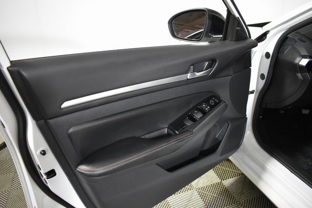 Certified 2024 Nissan Altima 2.5 SR w/ SR Premium Package image 7