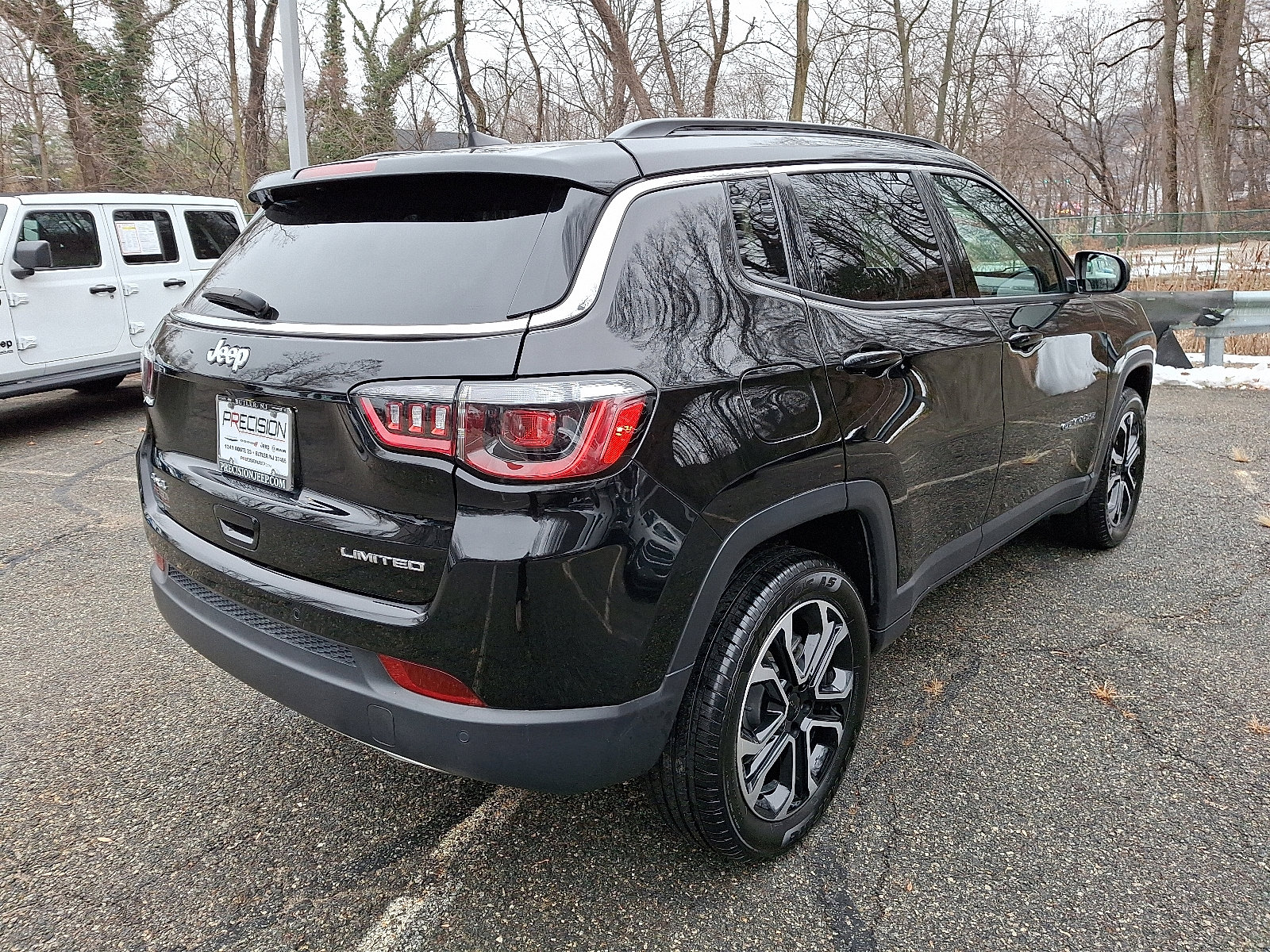 Certified 2023 Jeep Compass Limited image 7