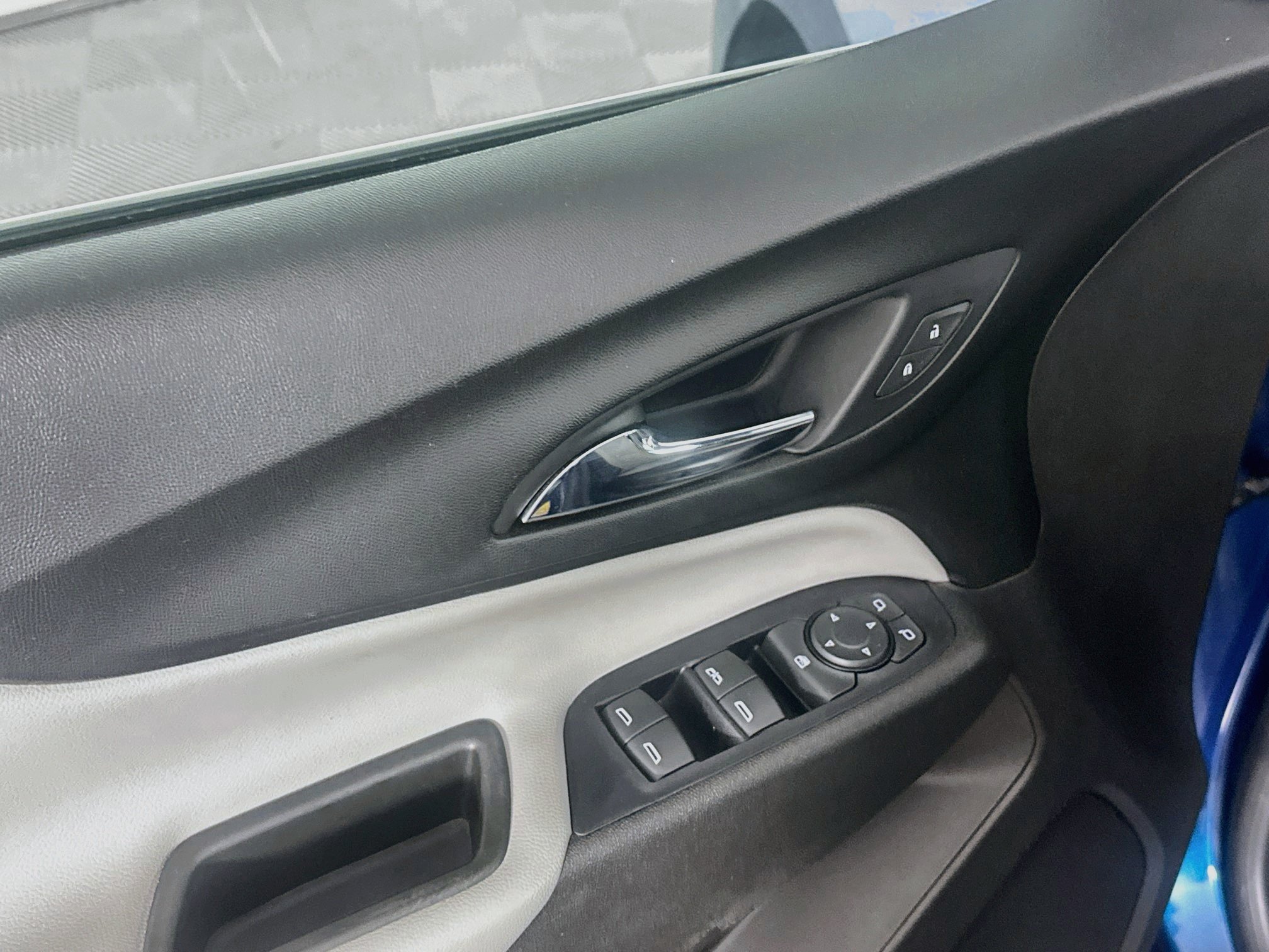 Used 2020 Chevrolet Equinox LT FWD image 15