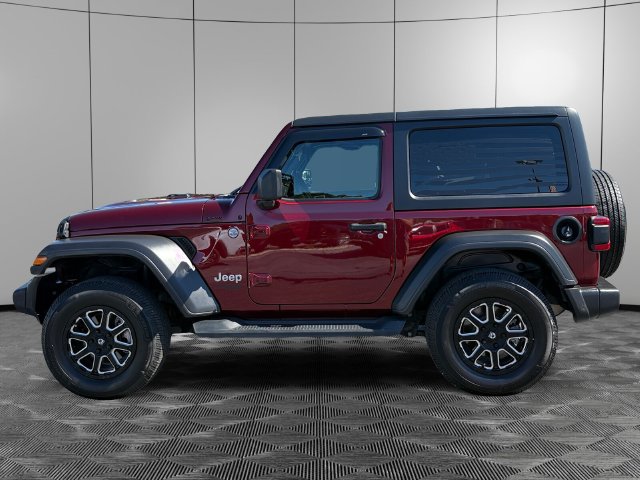 Used 2021 Jeep Wrangler Sport AWD/4WD image 2