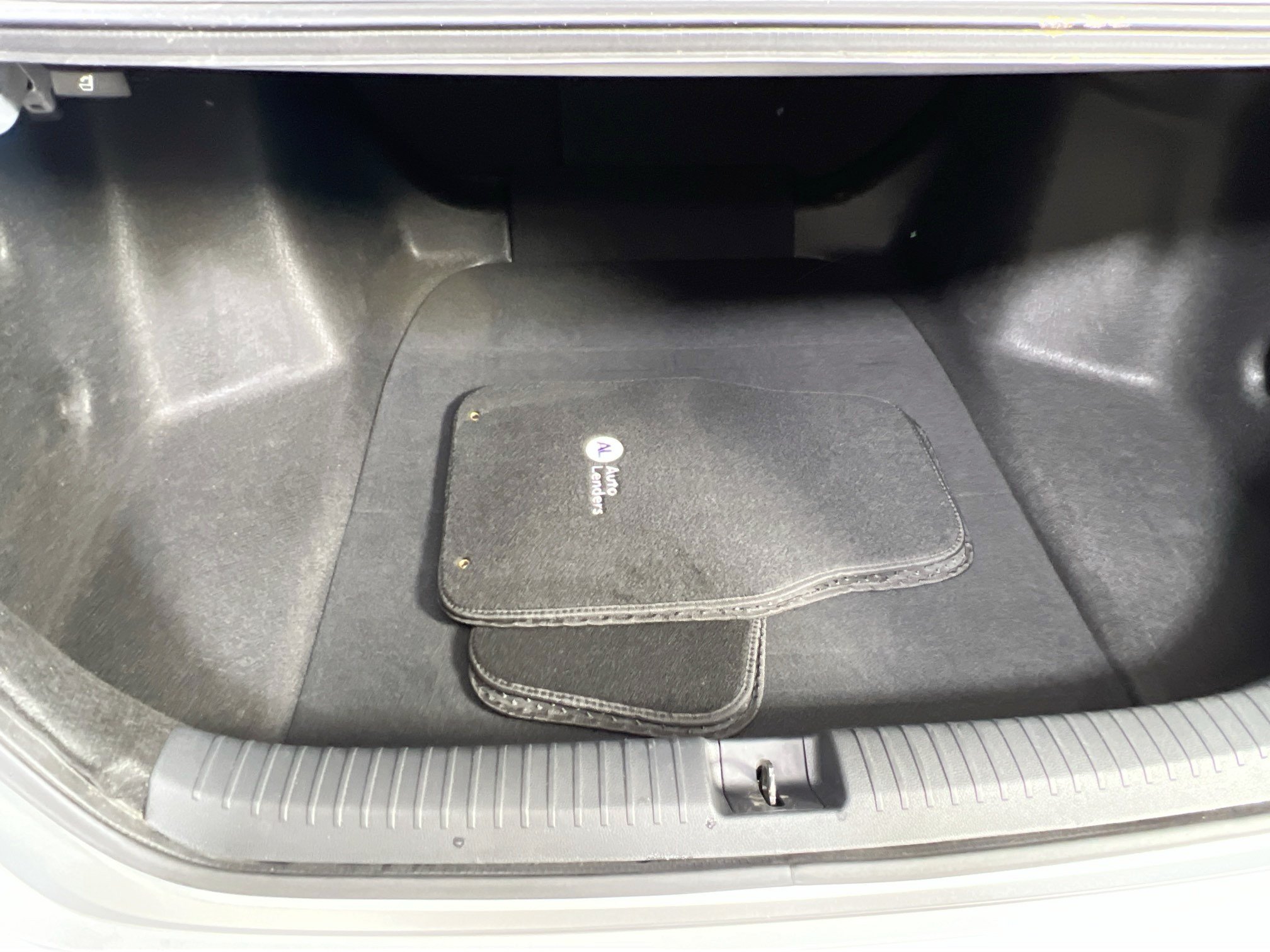 Used 2023 Honda Accord Touring image 25
