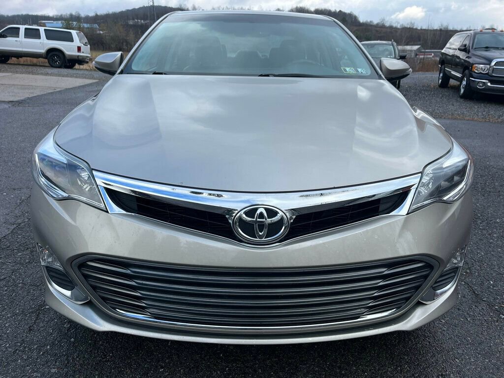 Used 2013 Toyota Avalon image 9