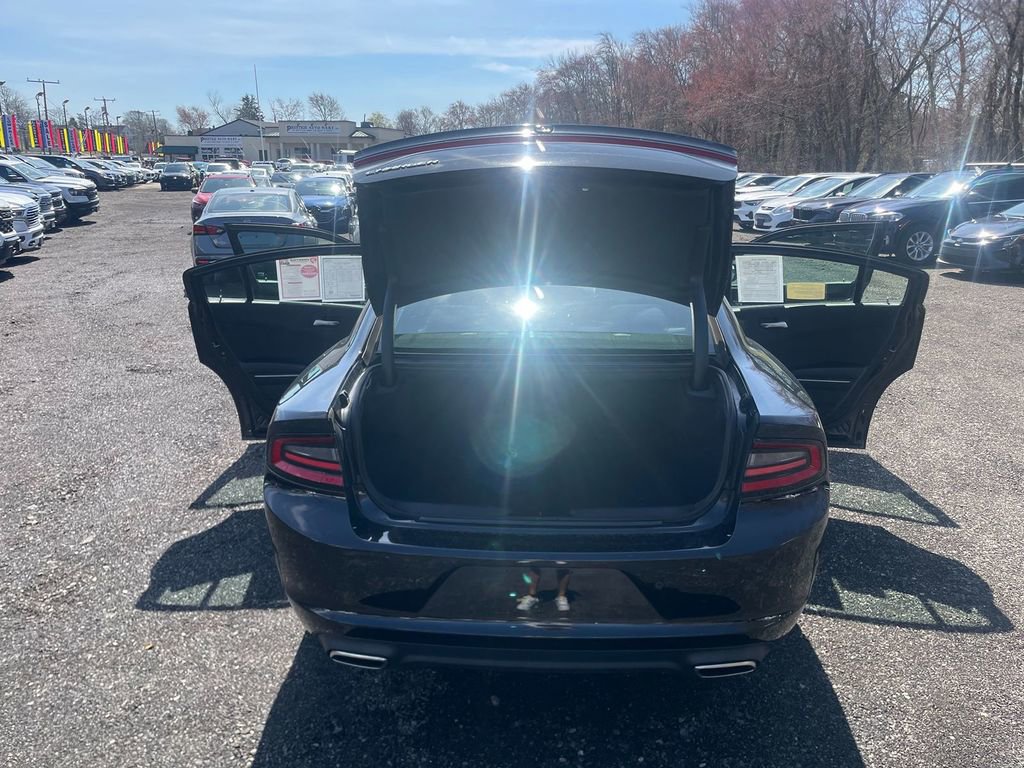 Used 2019 Dodge Charger SXT RWD image 24