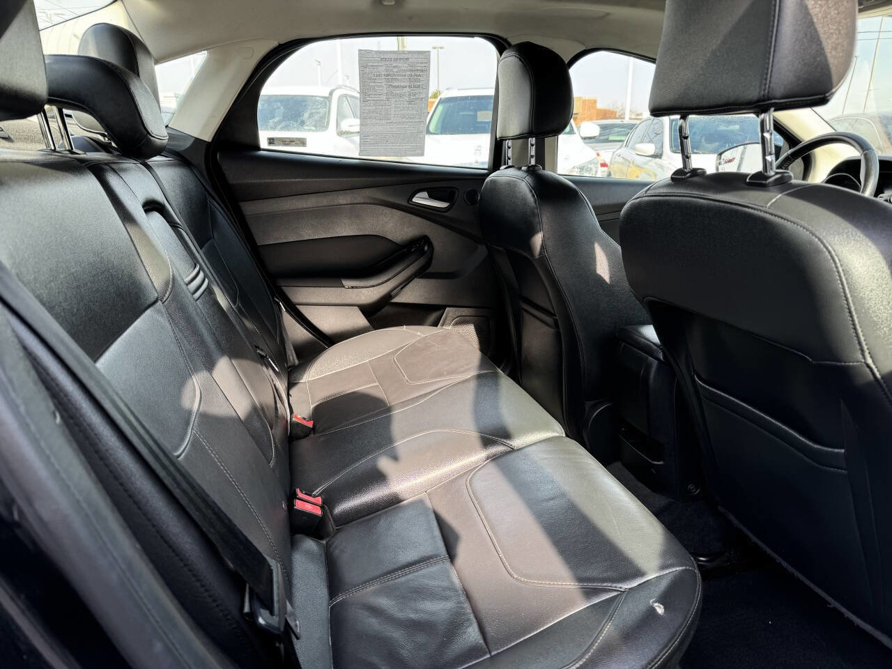 Used 2015 Ford Focus Titanium image 23