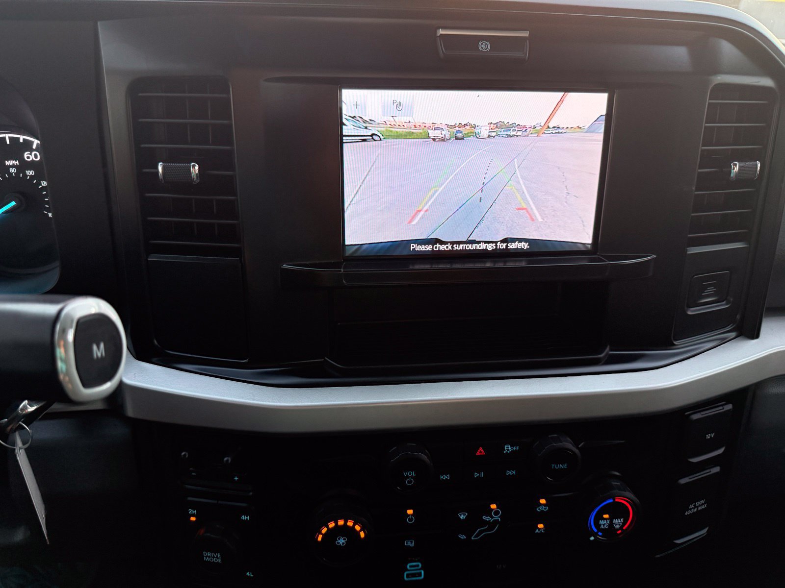 Used 2025 Ford F250 XLT AWD/4WD image 17