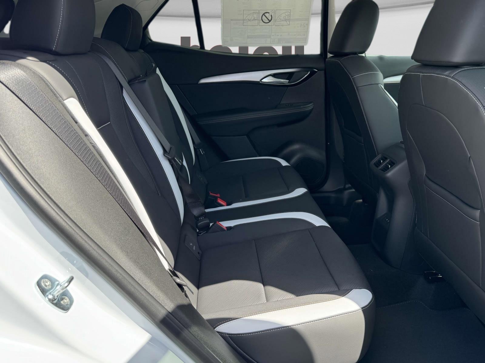 New 2025 Buick Envision Sport Touring image 13