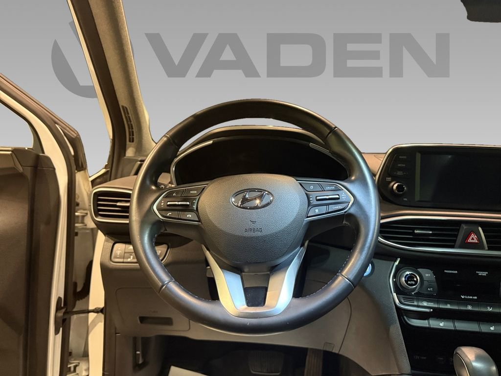 Used 2019 Hyundai Santa Fe Limited image 13