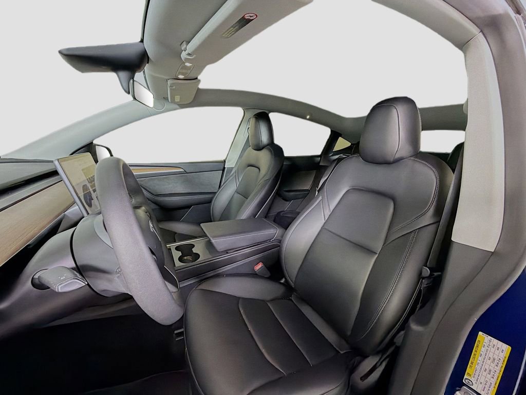 Used 2023 Tesla Model Y Performance image 13