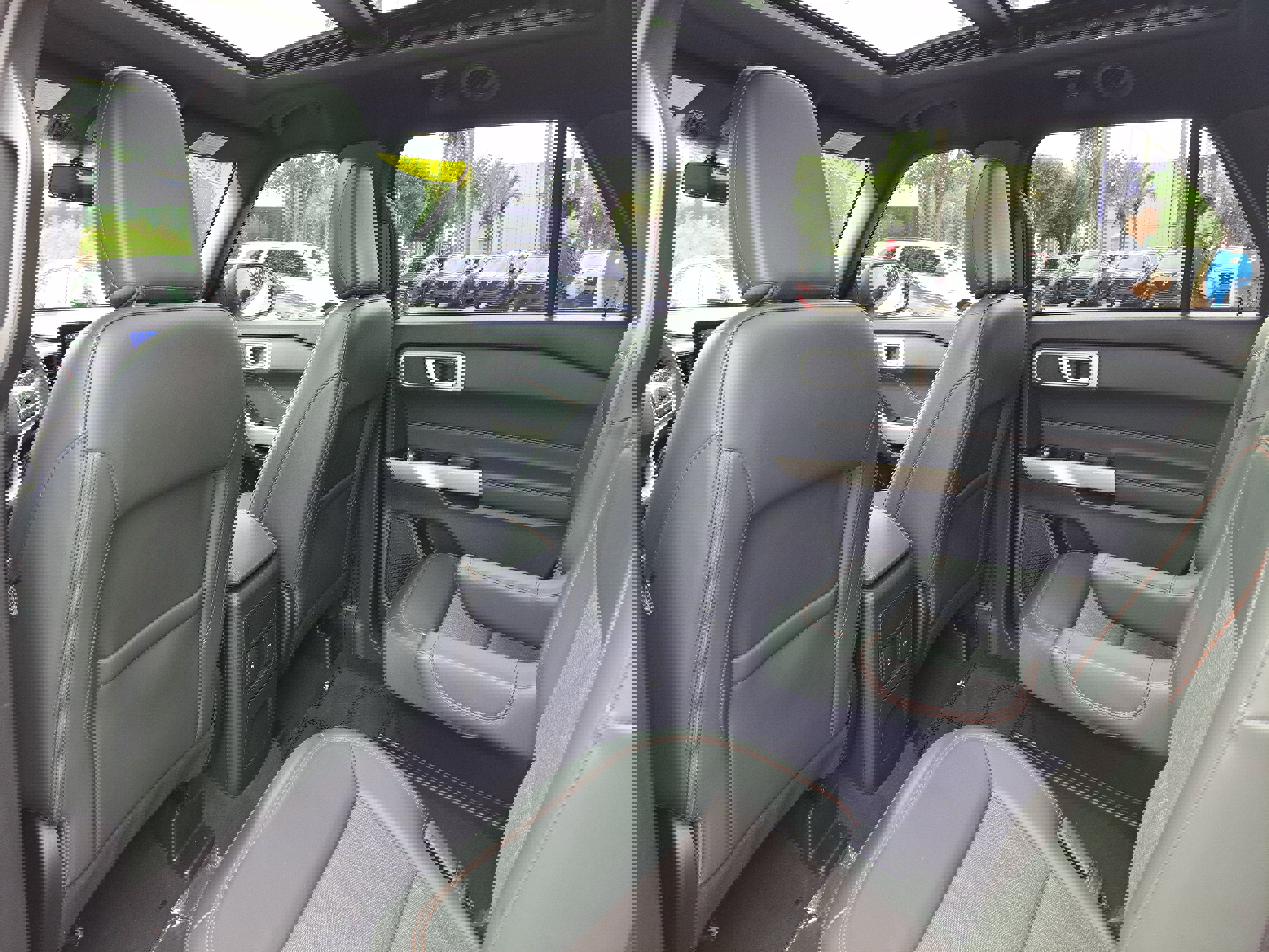 Used 2022 Ford Explorer Timberline image 7