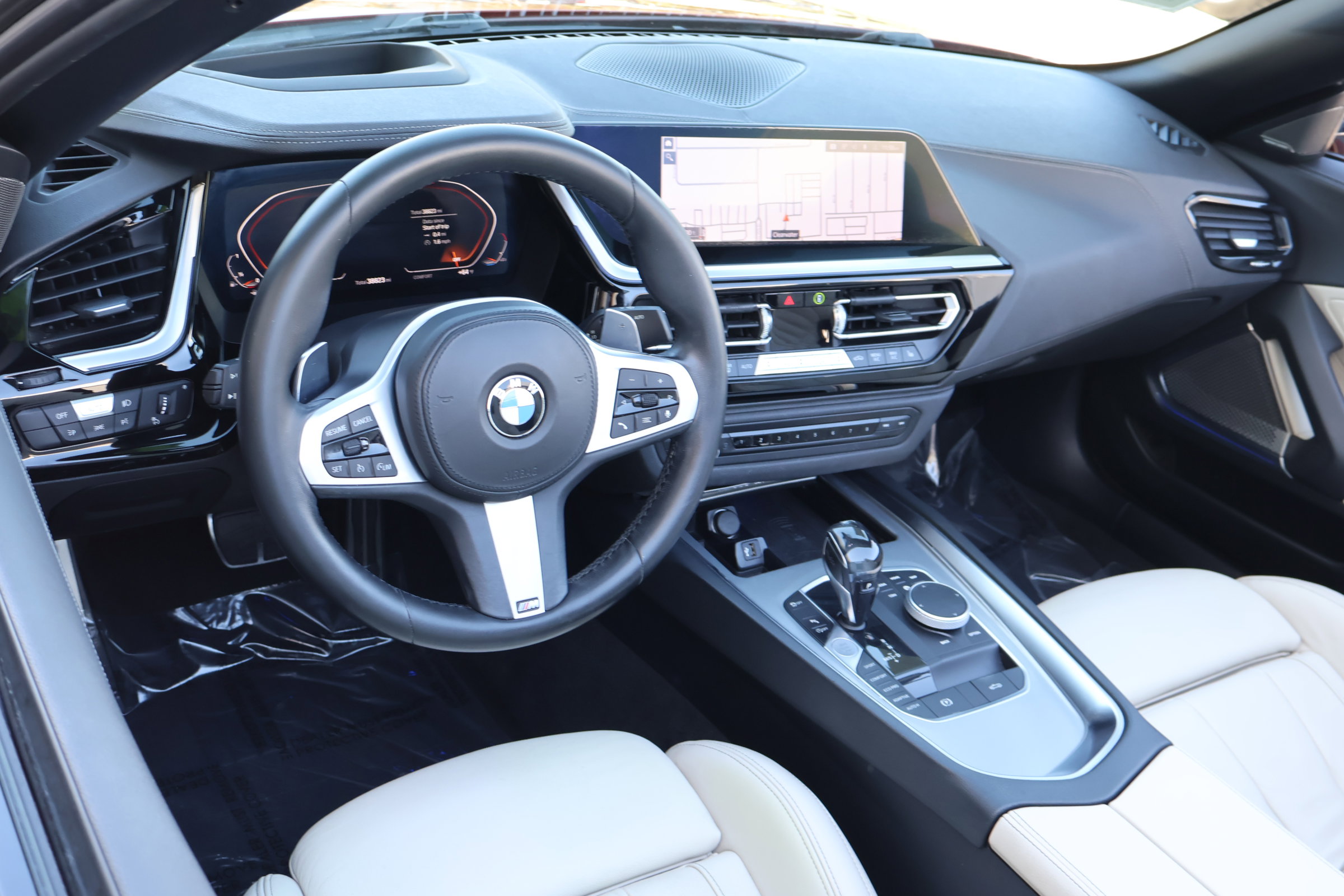 Used 2019 BMW Z4 sDrive30i w/ M Sport Package image 18