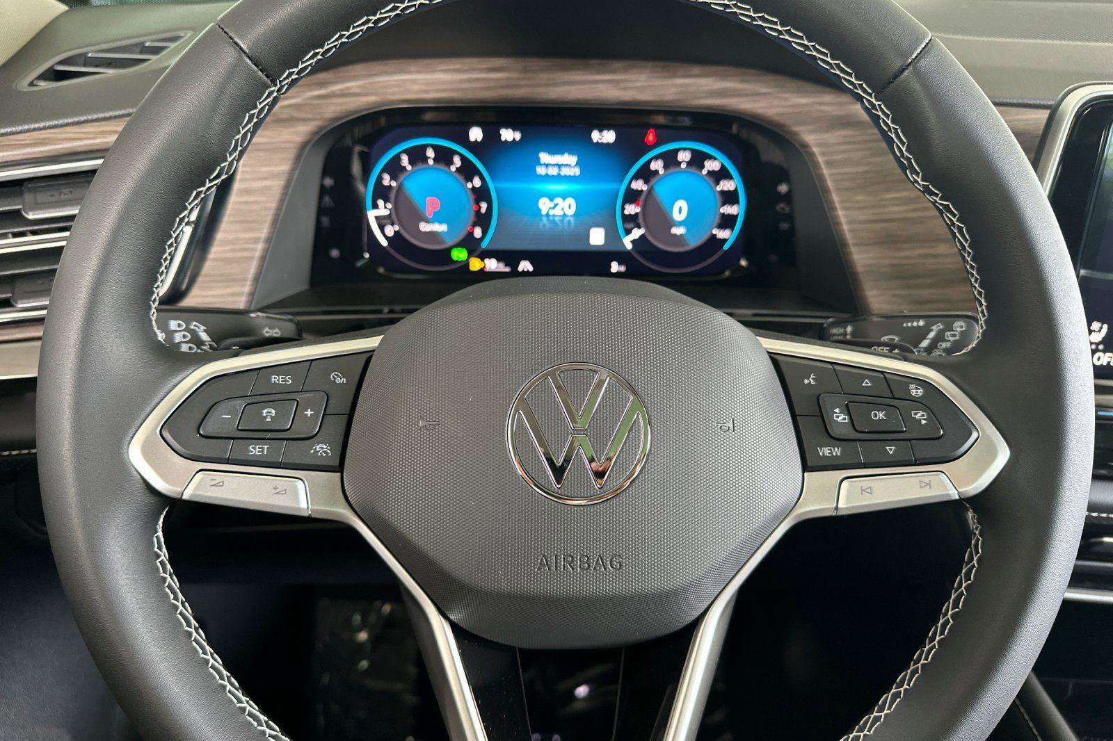 New 2026 Volkswagen Atlas SEL image 24