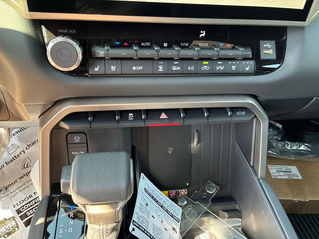 New 2026 Toyota Tundra Limited image 24
