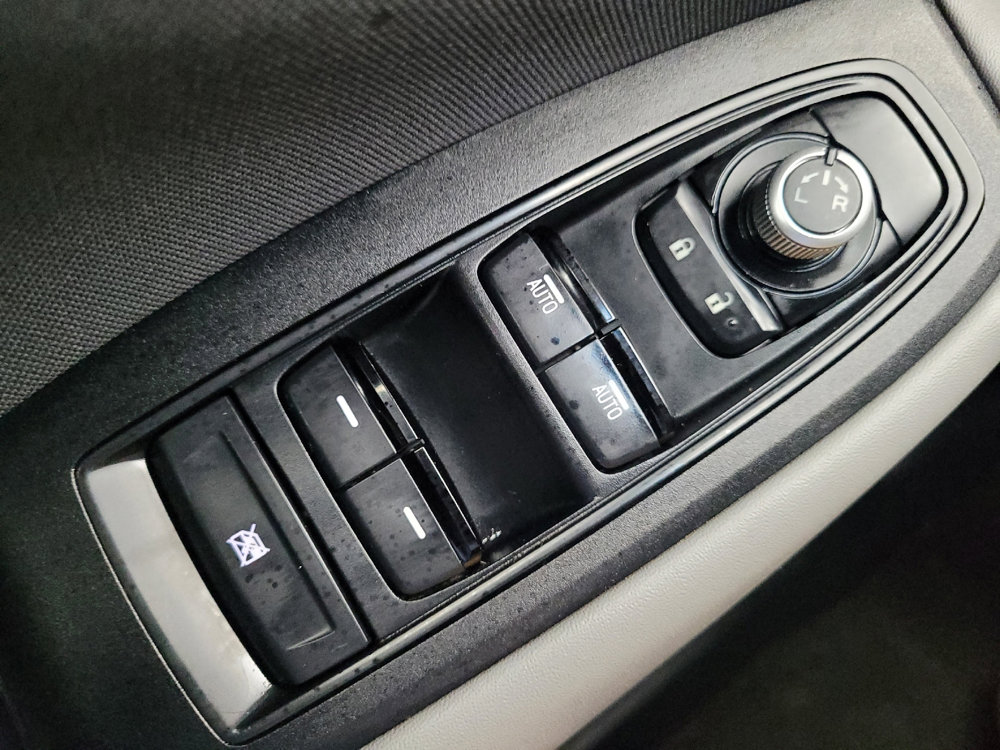 Used 2022 Subaru Outback Premium image 27