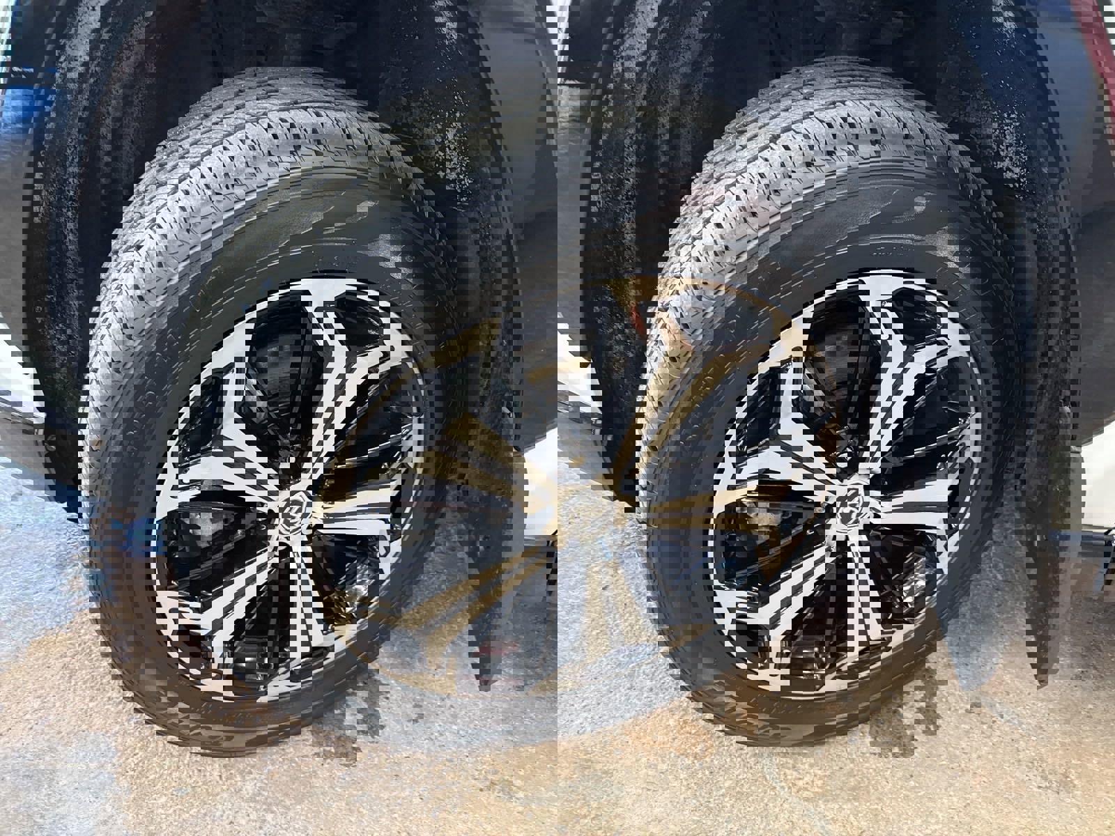 Used 2021 Toyota RAV4 XSE image 5