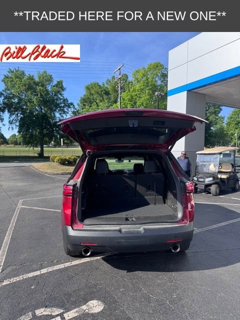 Used 2022 Chevrolet Traverse RS FWD image 6