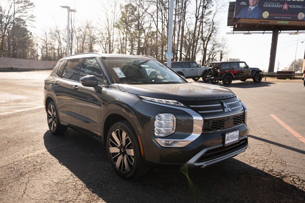 New 2026 Mitsubishi Outlander SEL AWD/4WD image 4