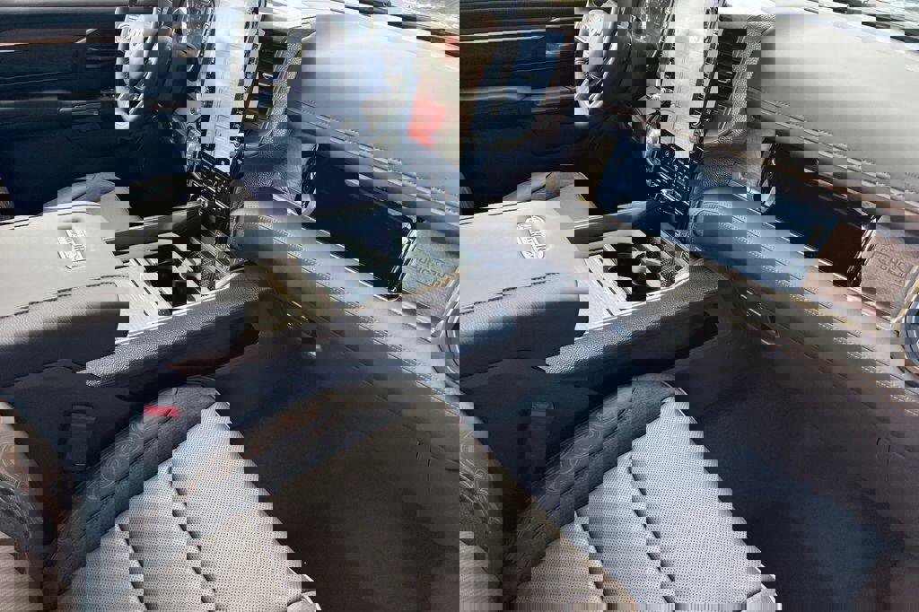 New 2026 RAM 1500 Limited w/ Off Road Group image 15