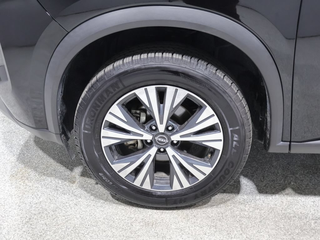 Used 2023 Nissan Rogue SV AWD/4WD image 8
