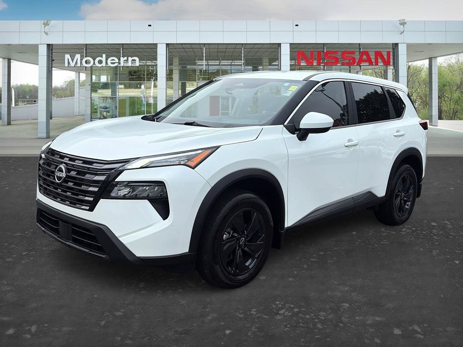 Certified 2026 Nissan Rogue SV FWD image 1