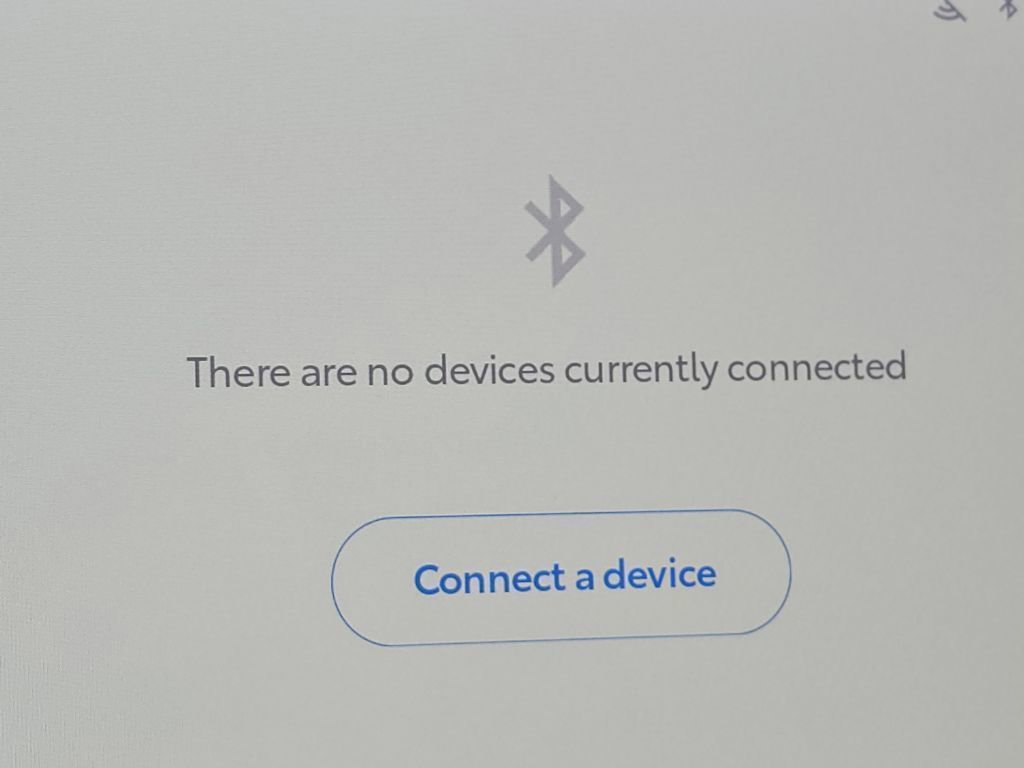 Used 2023 Toyota RAV4 LE image 11