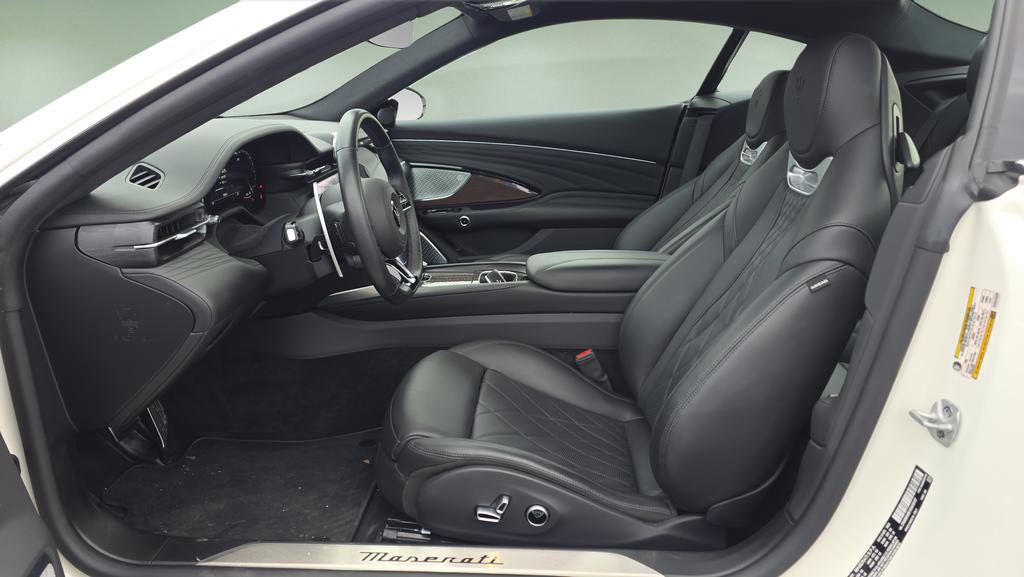 Certified 2024 Maserati GranTurismo Modena image 18