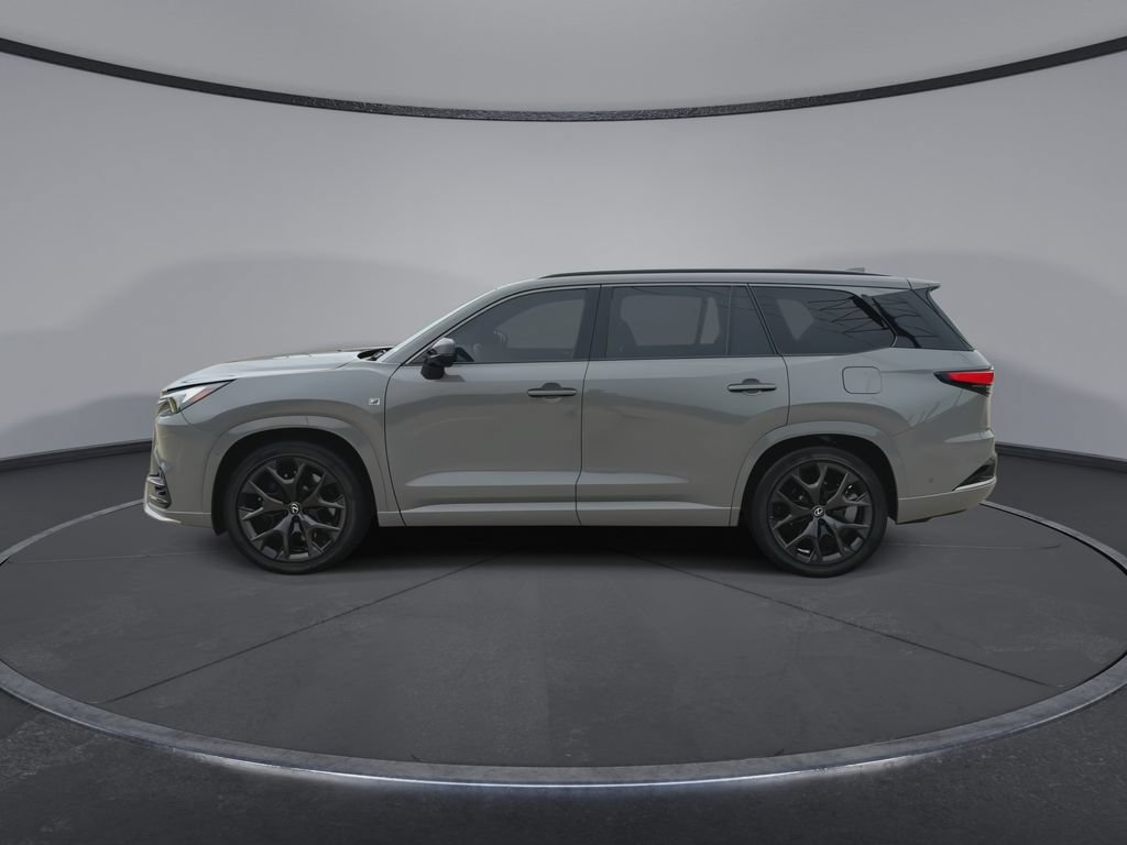 Used 2024 Lexus TX 500h AWD w/ Technology Package image 5