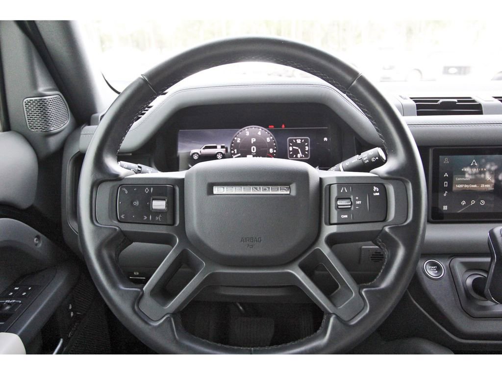 Used 2023 Land Rover Defender 110 X-Dynamic SE image 15