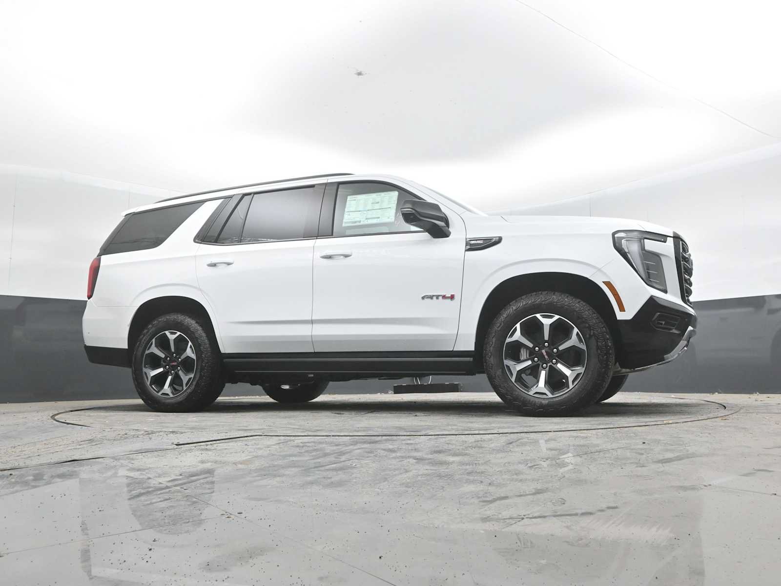 New 2026 GMC Yukon AT4 w/ AT4 Premium Plus Package AWD/4WD image 44
