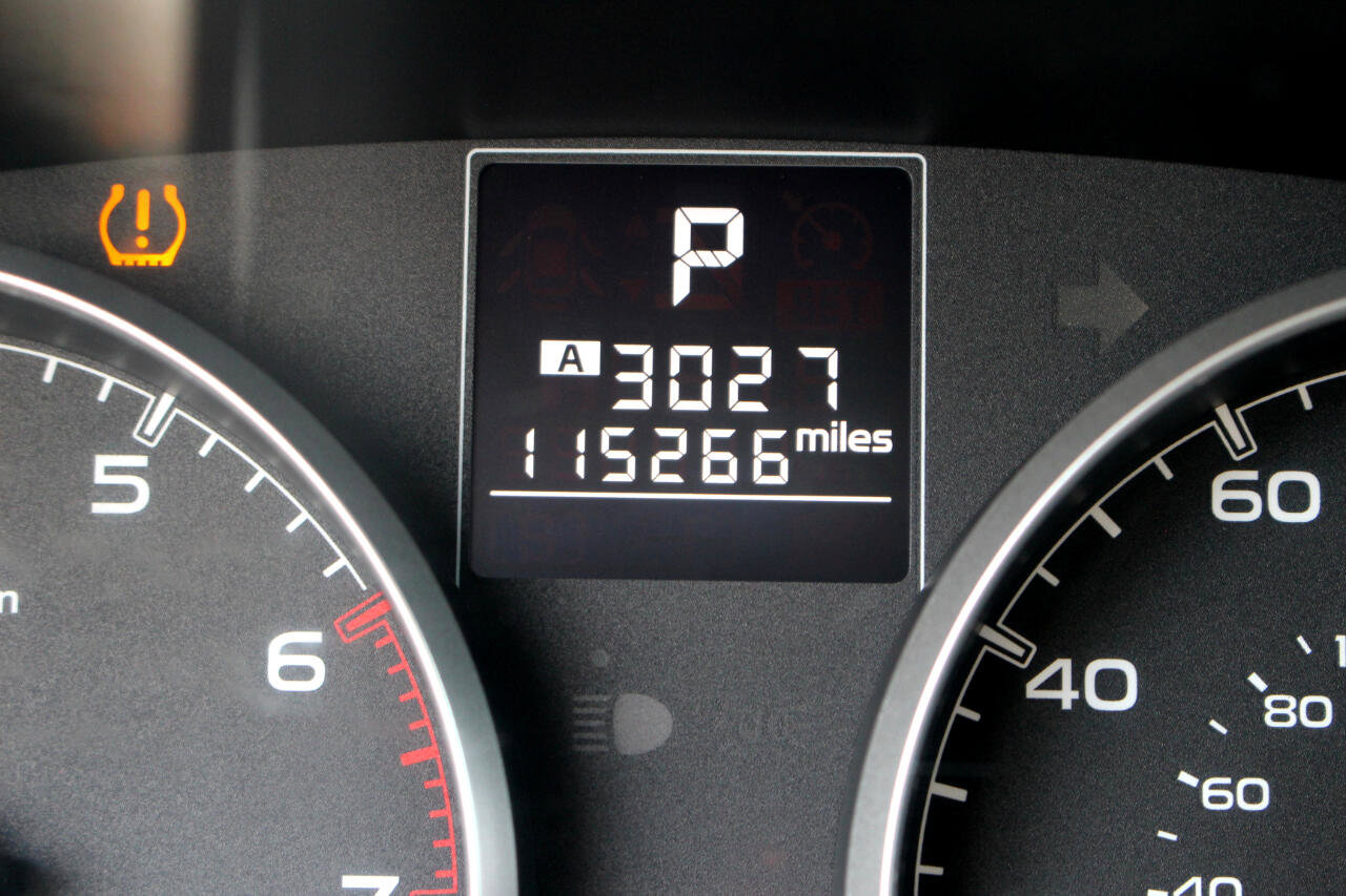 Used 2014 Subaru Outback 2.5i w/ Alloy Wheel Package image 21