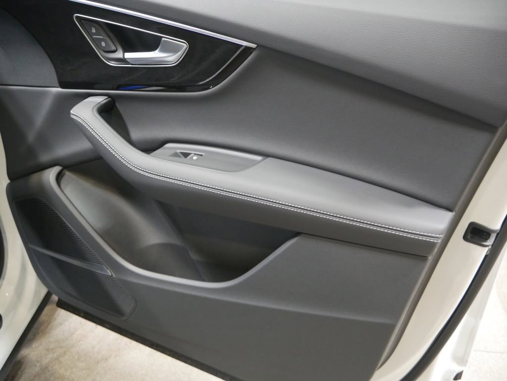 New 2026 Audi Q7 Premium Plus image 26