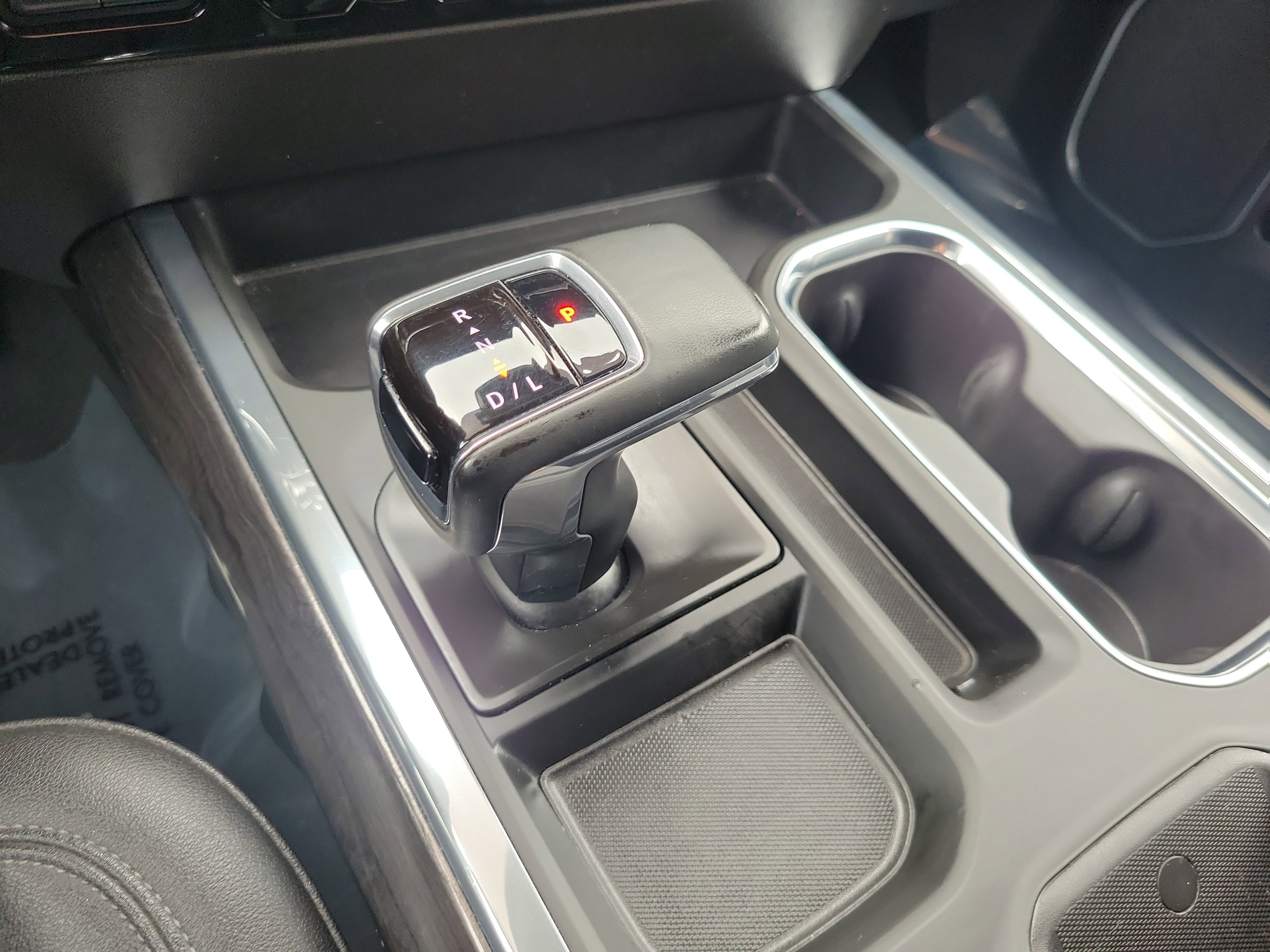 Used 2024 Chevrolet Silverado 1500 LTZ image 22